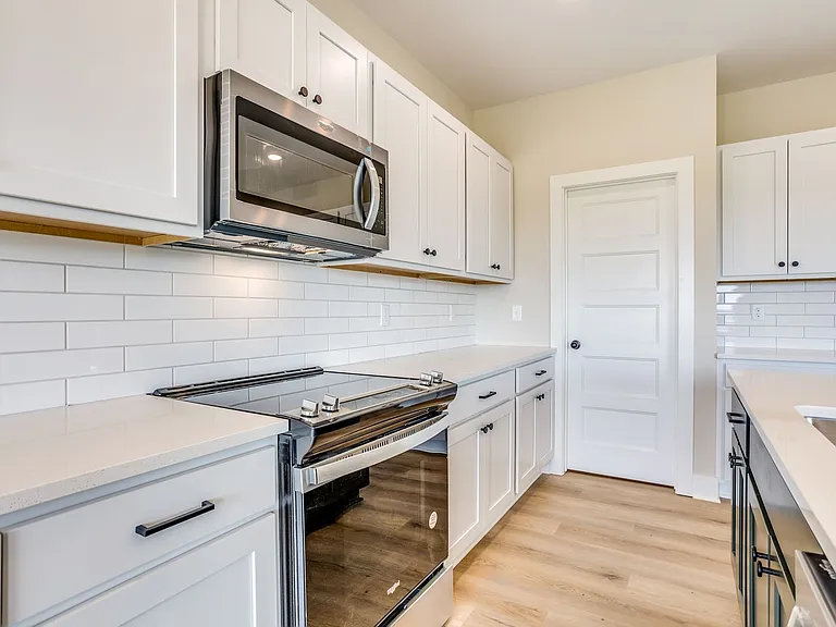 1025 W Long Path St — Photo 13