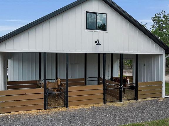 5th image of 40916 11TH AVENUE EAST