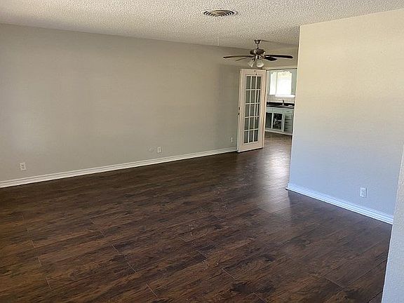 4th image of 5217 Wosley Dr