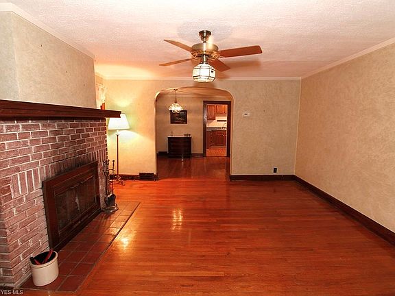 2nd image of 4391 W 229th St