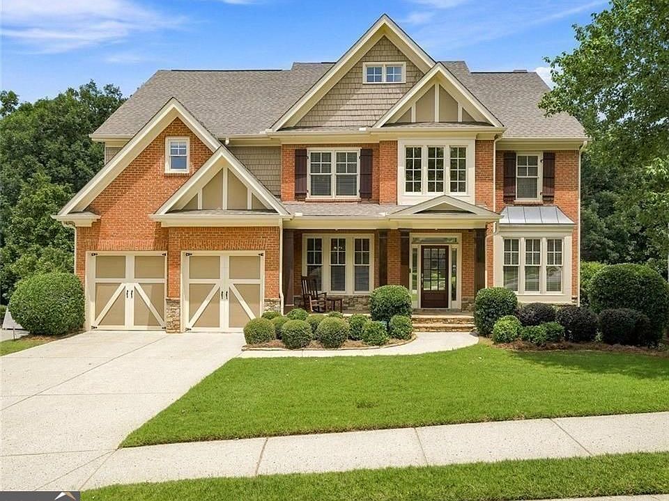 1st image of 265 Beech Tree Holw