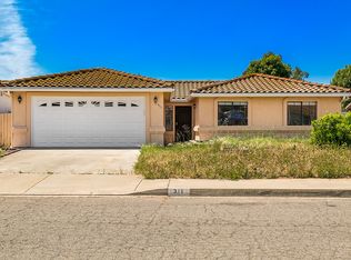 311 Lion Valley Rd, Escondido, CA 92027