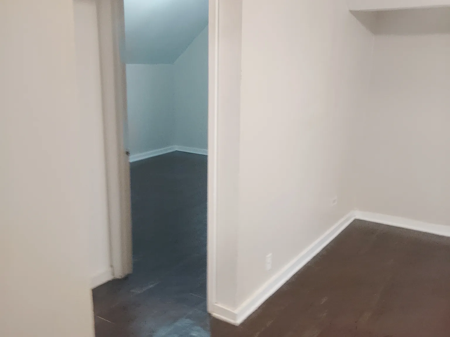 2 bed, 1000 sqft, $995 — Photo 3