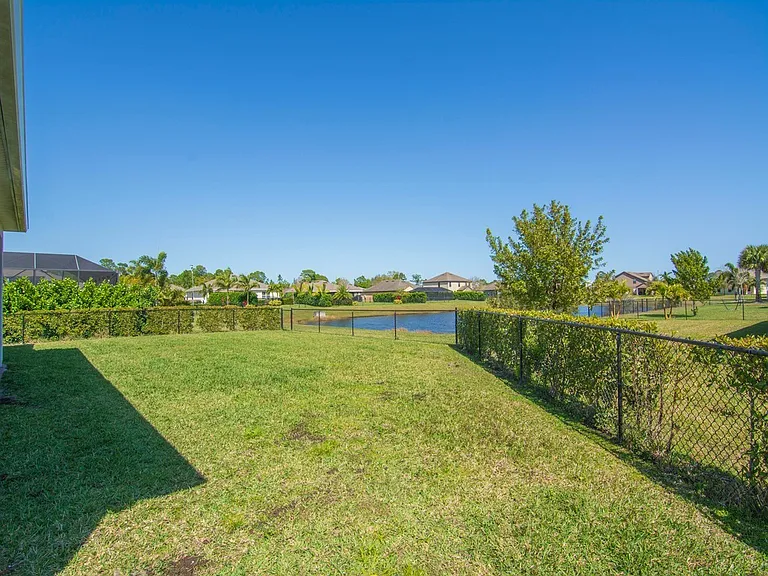 5982 Sequoia Cir — Photo 29