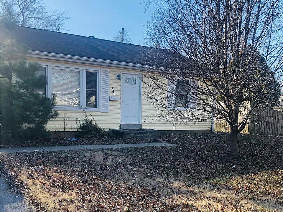 1st image of 840 Lindsay Ln