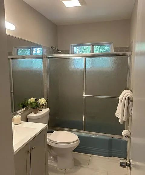 328 W Edmonston Dr — Photo 9