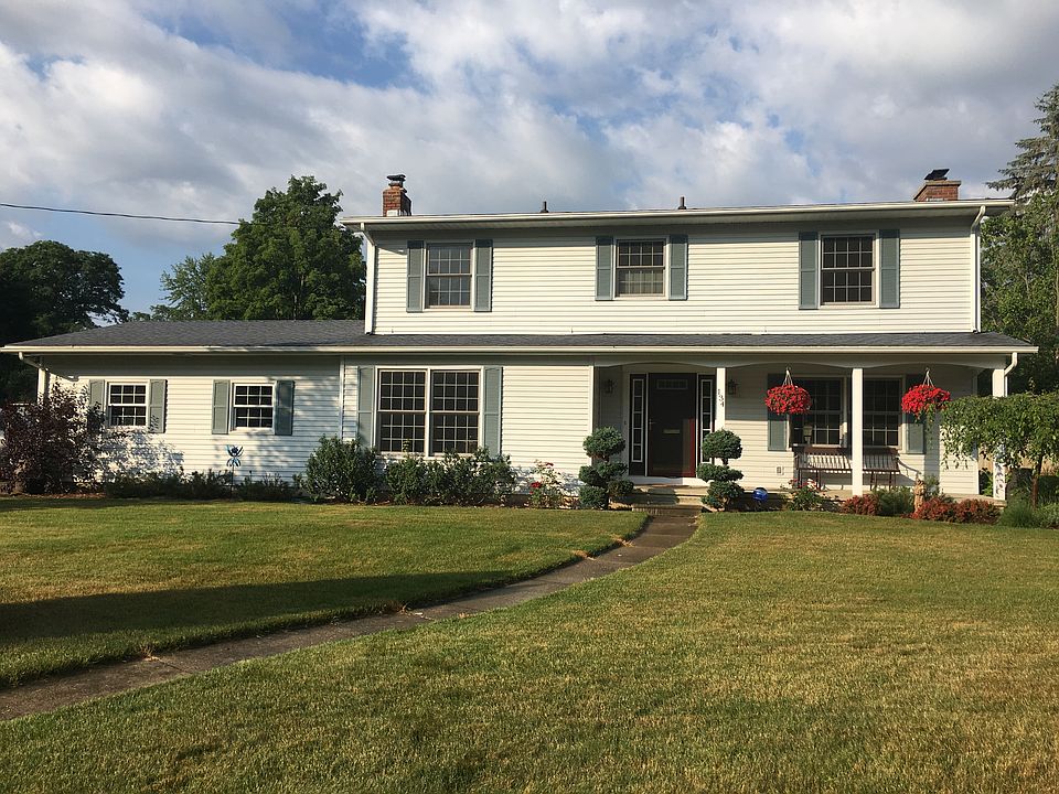 1st image of 134 Eastway Pl