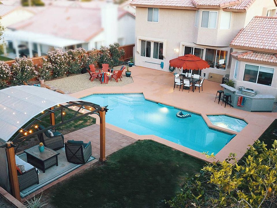 1st image of 78750 La Palma Dr