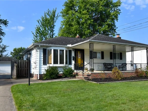 317 Nobottom Rd, Berea, OH 44017