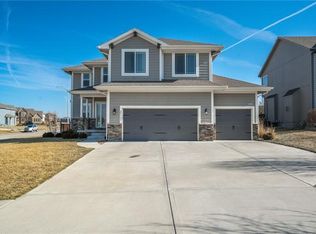 25166 W 149th Pl, Olathe, KS 66061