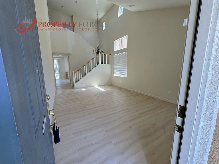 31 Cymbidium Cir — Photo 4