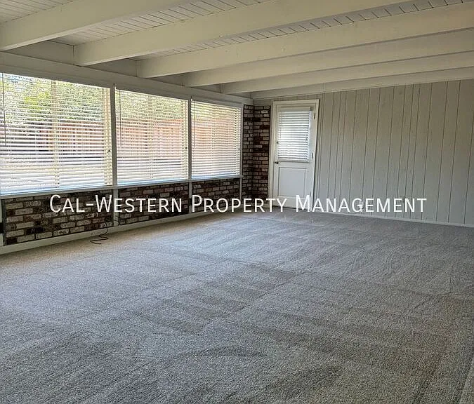 13270 Franklin Ave — Photo 7