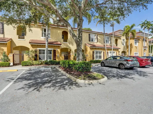 3373 Merrick Lane #705, Margate, FL 33063