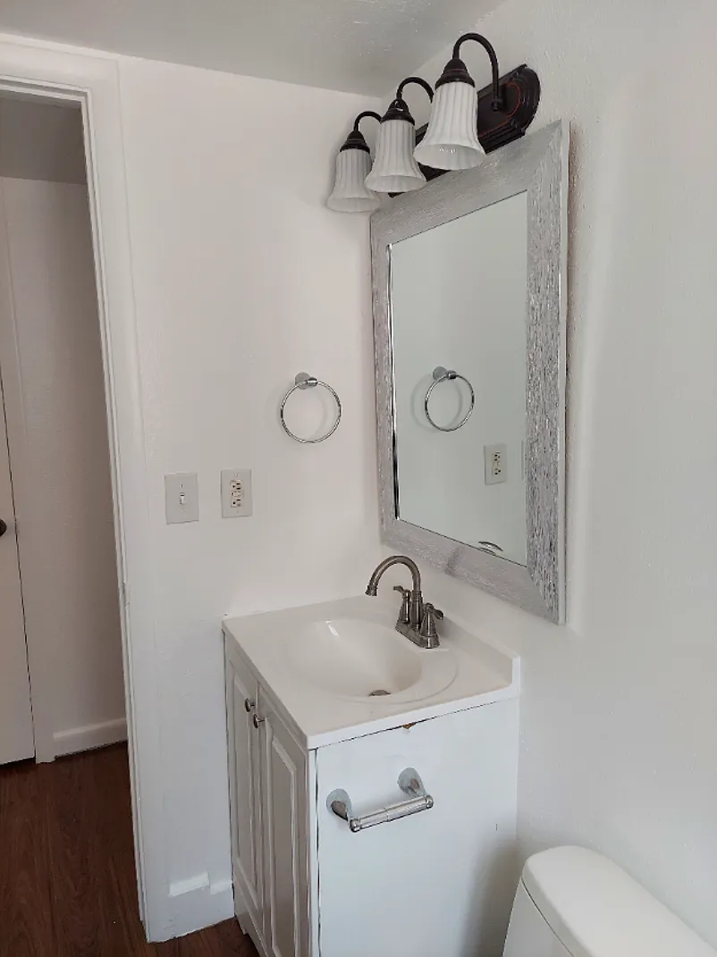 2707 S Adams Street — Photo 4