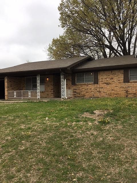 1st image of 2113 Barton Dr