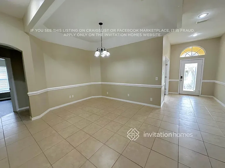 704 Tuscanny St — Photo 2