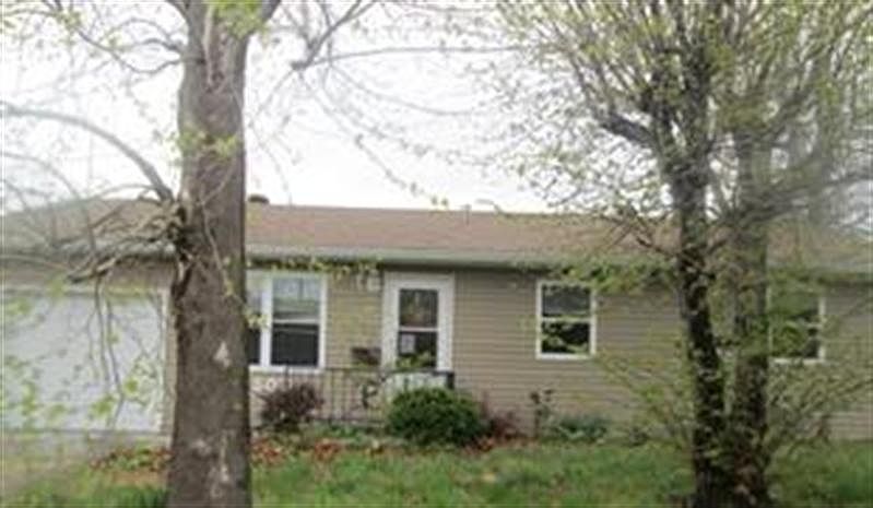 2nd image of 2507 Wimer Ct