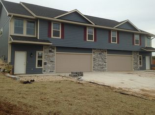 8855 Berber Cir, Manhattan, KS 66502