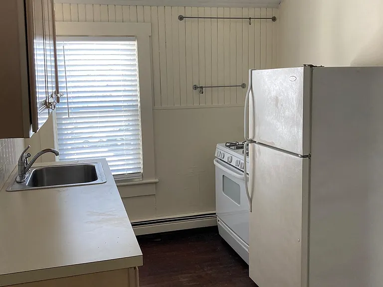 64 Lafayette St #A — Photo 12