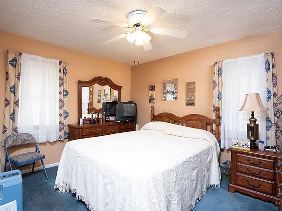 4th image of 1163 Fm 2118