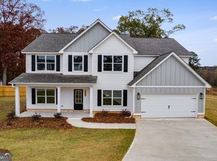 105 Cedarcrest Dr, Carrollton, GA 30117
