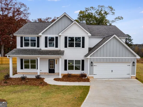 105 Cedarcrest Dr, Carrollton, GA 30117