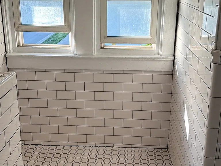 2301 Caniff St #2 — Photo 8