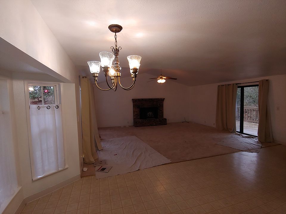 1st image of 3830 79th Ave NE