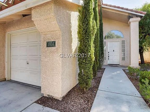 3rd image of 1804 Tropical Breeze Dr