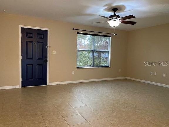 3rd image of 637 W Seminole Ave