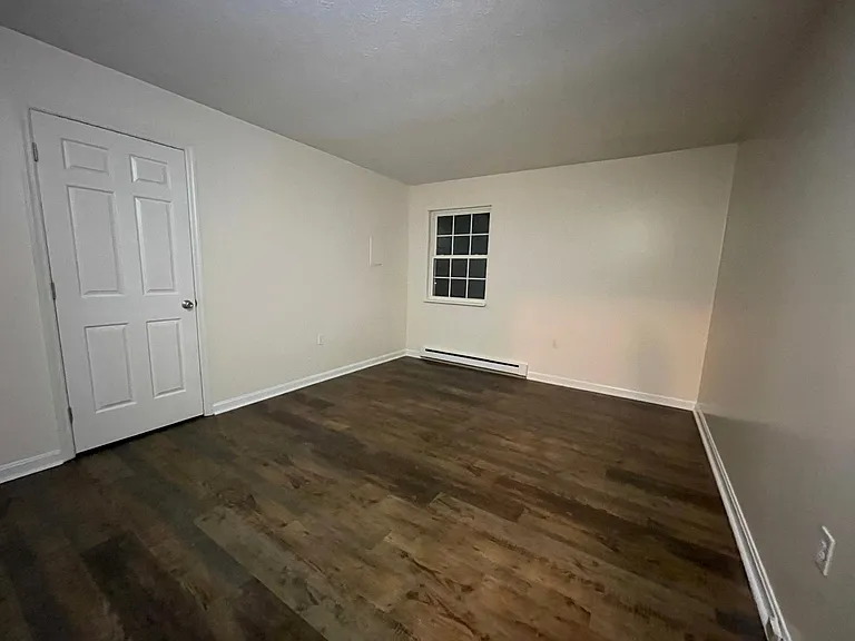 717 Lorene Cir — Photo 2