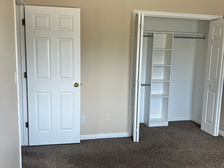 264 N 3 E #702 — Photo 19