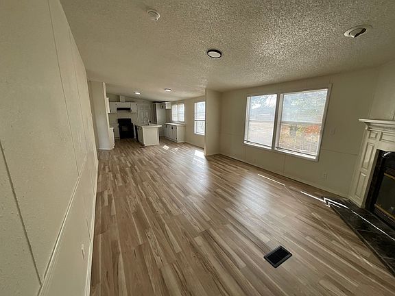 4th image of 109 Sooner Rd
