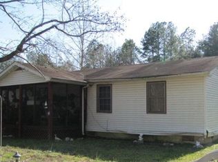 4404 Providence Rd, Hayes, VA 23072