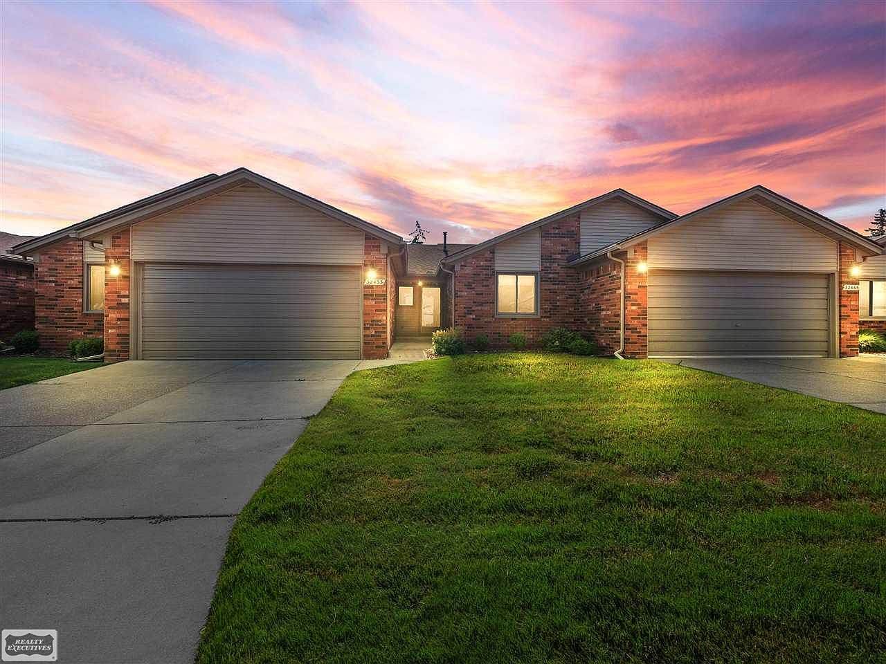 32433 Stoneybrook Ln, Fraser, MI 48026 Zillow