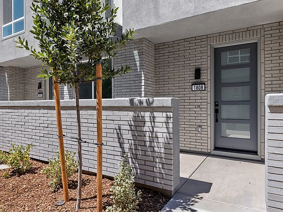Sutter Urban Lifestyle L Exterior