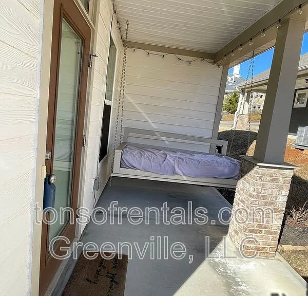 536 Twin Lake Rd — Photo 3