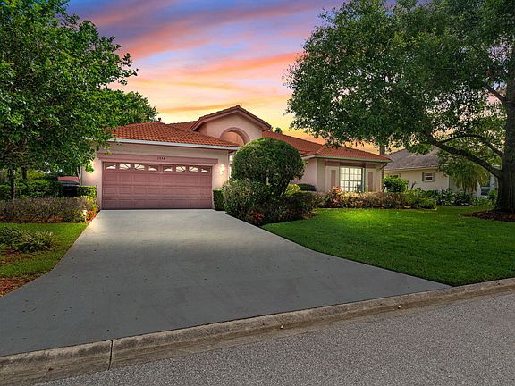 4th image of 1534 SW Mockingbird Circle