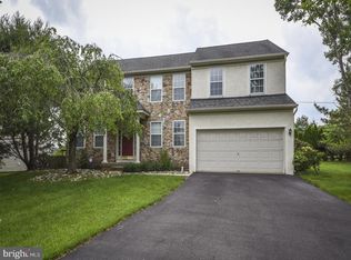 307 Crittenden Dr, Newtown, PA 18940