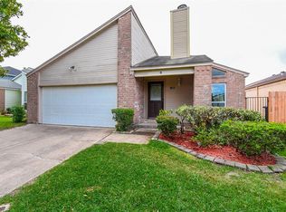 11823 Zarroll Dr, Houston, TX 77099