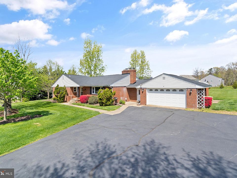 8004 Signal Hill Rd, Manassas, VA 20111 Zillow