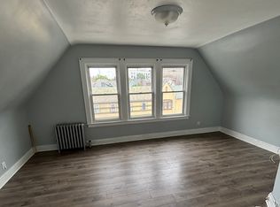 624 E 26th St FLOOR 3, Brooklyn, NY 11210
