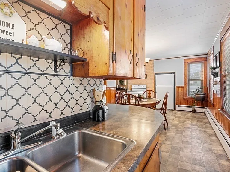 2 Belisle Ave #2 — Photo 15