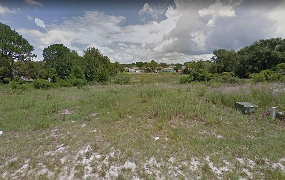 2nd image of 11360 Circle Way