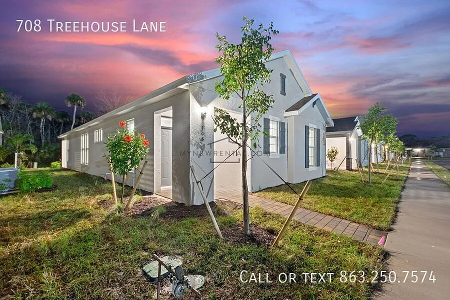 Modern Home with All the Upgrades — Photo 4