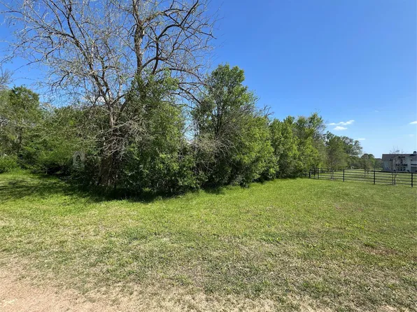11 County Road 218, Anderson, TX 77830