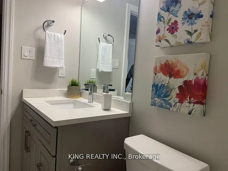 811 Sarnia Rd #60 — Photo 26