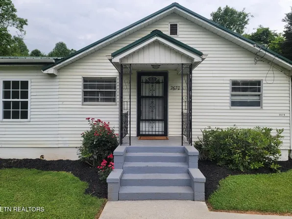 2670 Ellejoy Rd, Walland, TN 37886