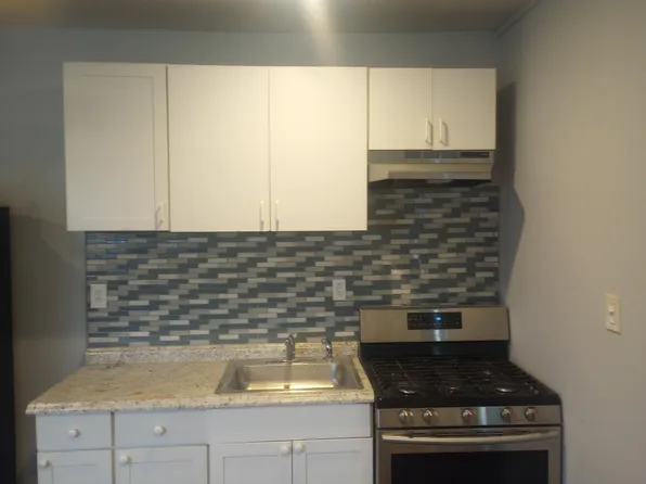 5724 Malvern Ave Floor 1, Philadelphia, PA 19131