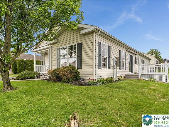 3rd image of 707 San Simeon Pl